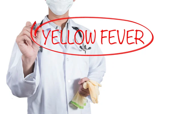 Lékař pomocí červené pero nakreslete kruh na žlutou zimnici nemoc — Stock fotografie