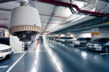 araba park binasında faaliyet cctv kamera