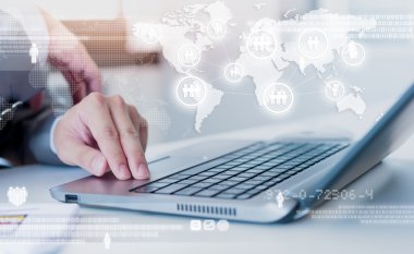 Teknoloji katman efektini, Busine ile laptop işadamı eller
