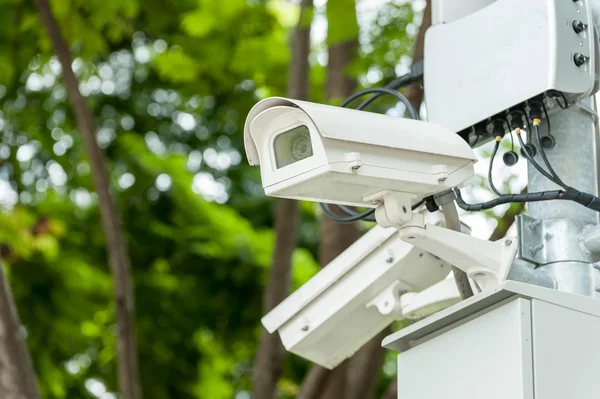 Caméra de vidéosurveillance ou fonctionnement de surveillance — Photo