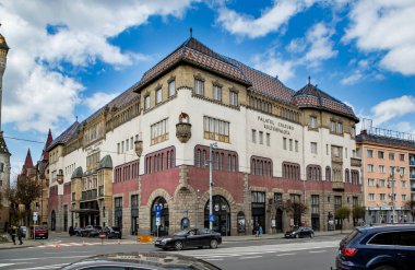 TARGU MURES, MURES, ROMANIA - 24 Nisan 2021: Targu-Mures Kültür Sarayı.