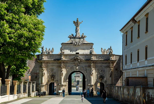 Alba Iulia Alba Rumania Mayo 2021 Vista Puerta Entrada Fortaleza —  Fotos de Stock