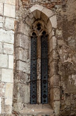 HUNEDOARA, TRANSYLVANIA, ROMANIA - 31 Mayıs 2021: Romanya 'nın Hunedoara kentinde bir Corvin Şatosu veya Hunyadi Şatosu olarak da bilinen Hunedoara Şatosu' nun inşaat detayları