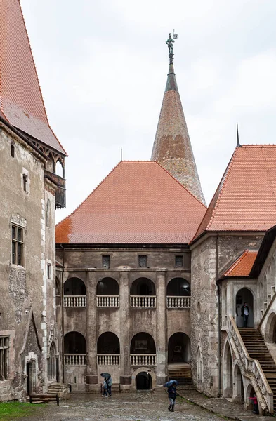 Hunedoara Transylvania Romania Maggio 2021 Immagini Dal Cortile Interno Del — Foto Stock