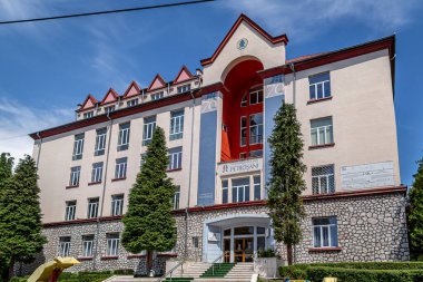 PETROSANI, HUNEDOARA, ROMANIA - 11 Temmuz 2021: Petrosani Üniversitesi