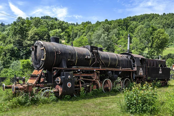 Petrosani Hunedoara Ρουμανια Ιουλιου 2021 Παλιά Ατμομηχανή Είναι Σταθμευμένη Αποθήκη — Φωτογραφία Αρχείου