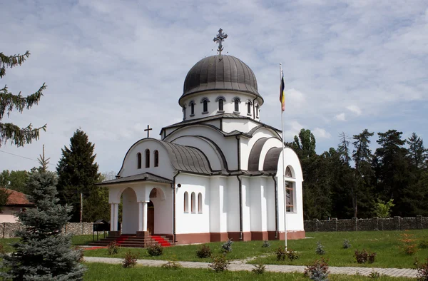 Iglesia militar en Targu Jiu, Rumania — Foto de Stock