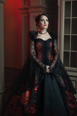 Barok tarzı kadın.