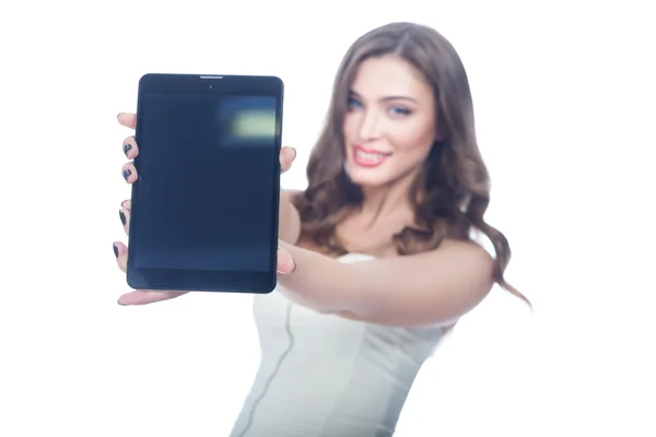 Girl shows a tablet computer. — Stock Photo, Image