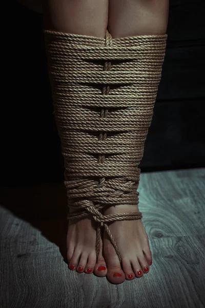 Αεριζόμενες συνδεδεμένα πόδια. — Φωτογραφία Αρχείου