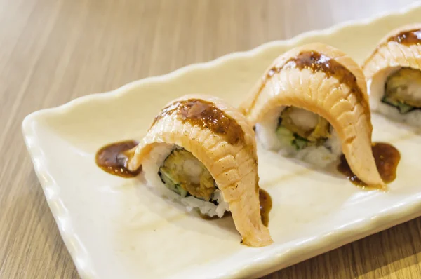 Raw fresh Salmon sushi roll maki - japanese food — Stock Photo, Image