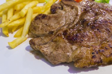 ızgara domuz pirzola