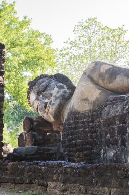kamphaeng phet içinde tapınak wat phra kaeo harabe bir parçası