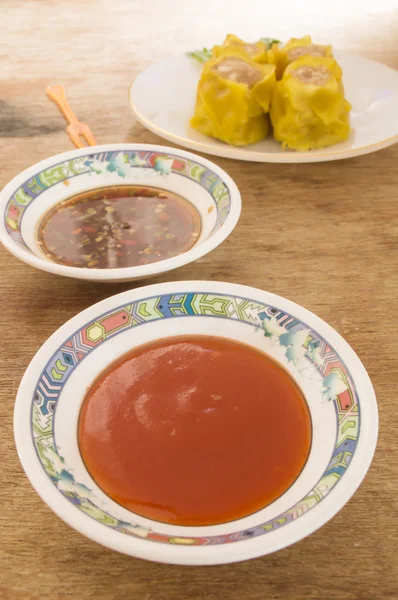 Kinesisk ångad Dumpling eller dim sum — Stockfoto