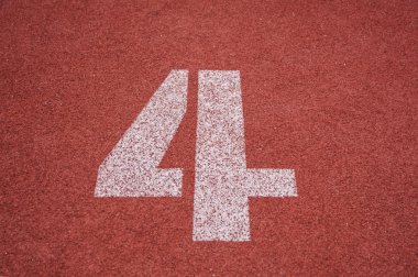 Bir koşu parkuru başlangıcı üzerine dört sayı - benim portföyü kontrol