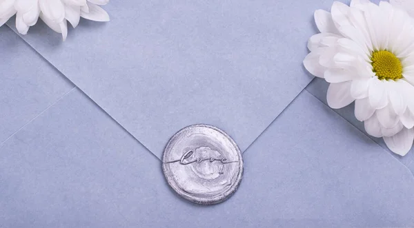 Sobre Papel Azul Hecho Mano Con Sello Cera Amor Flores — Foto de Stock