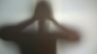 Garip karanlık siluet, umutsuz kişi, paranormal fenomen