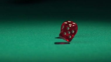 Casino, para getiren hobi kumar zar oyunu. Bağımlılığı ve heyecan