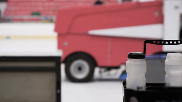 Maintenance worker driving resurfacer vehicle to make ice smooth and clean — Stock Video