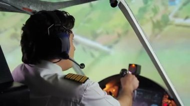 Korkunç hava kazası, kaza, irtifa kaybediyoruz uçak engellemeye çalışan pilot