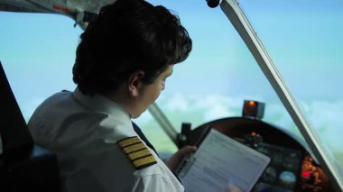 Otomatik pilot moduna uçak Kaptan Uçuş bilgileriniz belgeye yazma