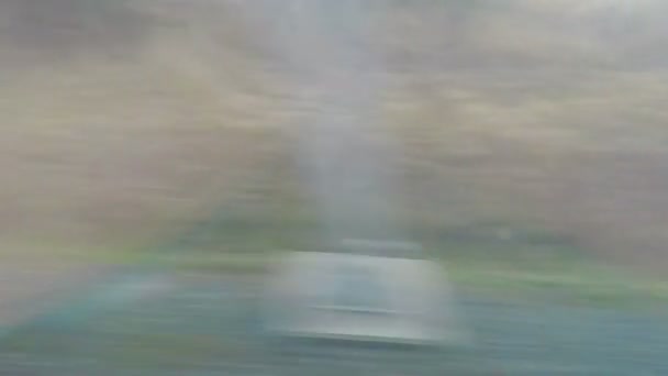 Vista monotona attraverso la finestra degli autobus interurbani, i trasporti pubblici, lungo viaggio, modo — Video Stock