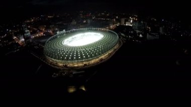 Kiev, Ukrayna - Yaklaşık Haziran 2016: Olimpiyskiy stadyumunun havadan görünümü. Spor turizmi simgesel yapı, futbol turnuvaları için görkemli arena, havadan görünüm
