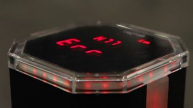 Alarm sistemi ekipmanları kırmızı yanıp sönen, tehlike, nükleer felaket hakkında uyarı
