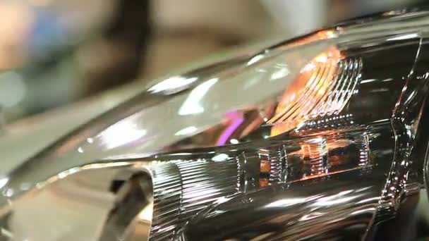 Close up of auto headlamp, hazard warning lights blinking, car breakdown signal — Stock Video