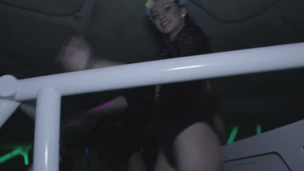 Seksi dansçılar go-gitmesine — Stok video