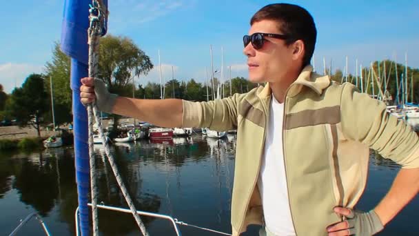 Man on luxury yacht — Stock Video