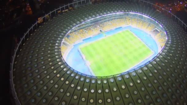 Majestätisches Stadion bei Nacht — Stockvideo