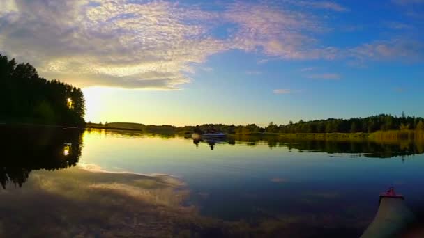 日落时的河流景观 — 图库视频影像