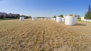 Hava kırsal manzara bir kadeh. En iyi görünüm güzel köyü. Harika ufuk