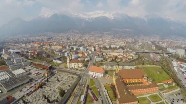 Gelişmiş altyapısıyla, endüstriyel bölge Avrupa şehrin havadan görünümü