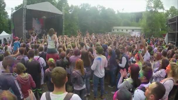 Oslava svatého barevného festivalu — Stock video