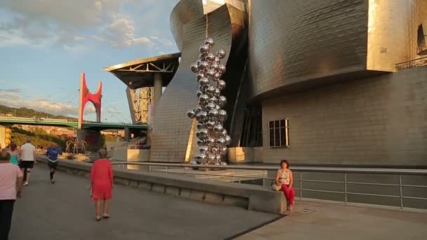 Places of tourist interest in Bilbao — Stock Video