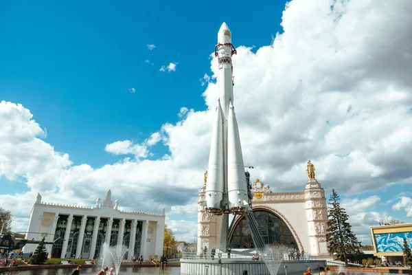 Prawdziwa Rakieta Muzeum Vdnkh Zabytki Rosji Zobaczyć Moskwie Atrakcje Turystyczne — Zdjęcie stockowe