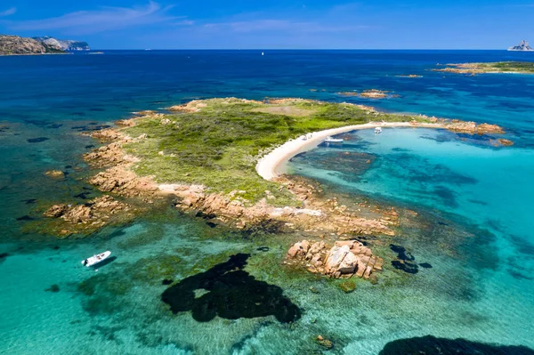 秘密の島の空中風景 — ストック写真