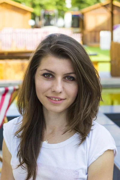 Yaz plaj güzel esmer