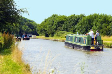 Tekneler yeni Bradwell, Milton Keynes, yaz yatay