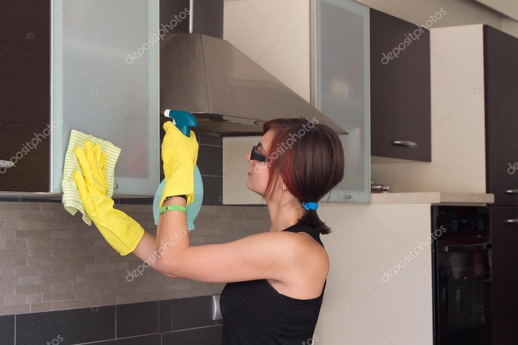 Teenage Girl Cleaning Kitchen Cabinet, Furniture Cleaner For Kitchen Cabinets