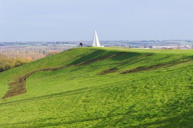 Milton Keynes Campbell parkta ışık Pyramide