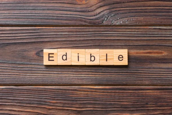 Edible Wort Auf Holzblock Geschrieben Edible Texte Auf Zementtisch Für — Stockfoto