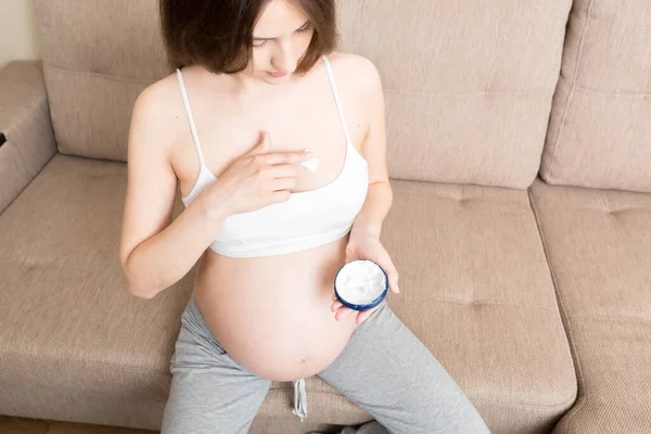 Schwangere Tragen Dehnungsstreifen Auf Den Bauch Auf Schwangerschaft Menschen Und — Stockfoto