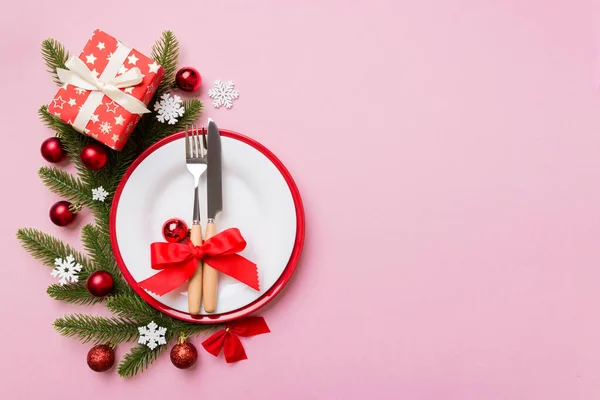 Lieu Table Noël Avec Décor Assiettes Noël Kine Fourchette Cuillère — Photo