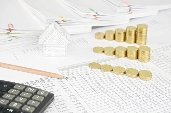 Brown pencil with house and group step gold coins — Stock Photo, Image