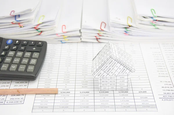 House and pencil on finance account with step paperwork — Stock Photo, Image