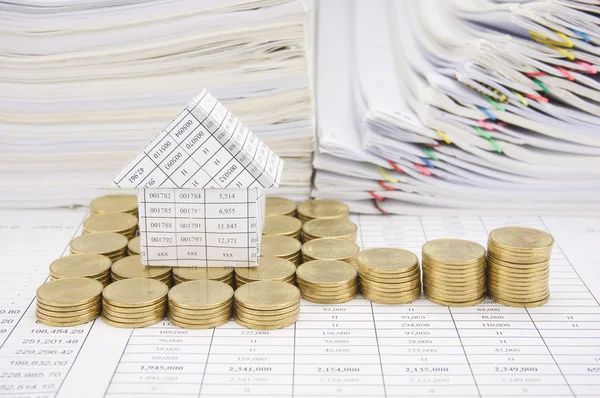 House with step of gold coins on finance account — Stock Photo, Image