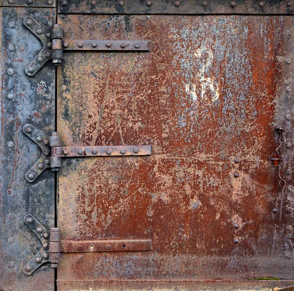 Rostige Stahltür — Stockfoto